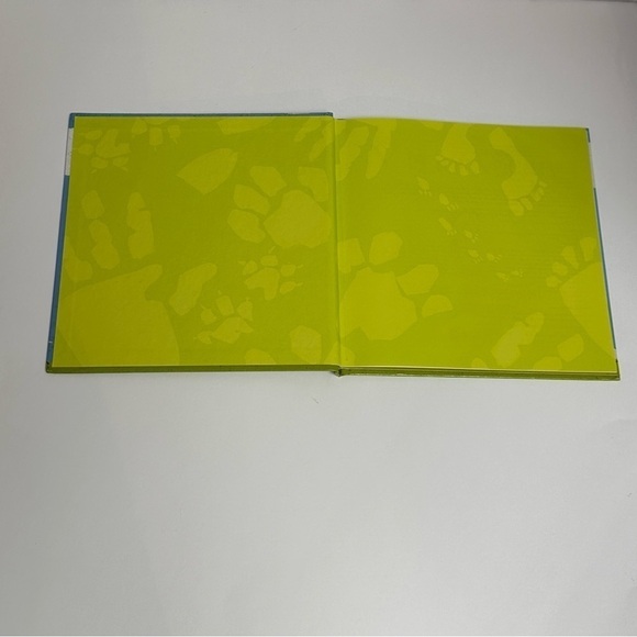 V Is For Vegan The ABCs of Being Kind by Ruby Roth - Picture 7 of 14